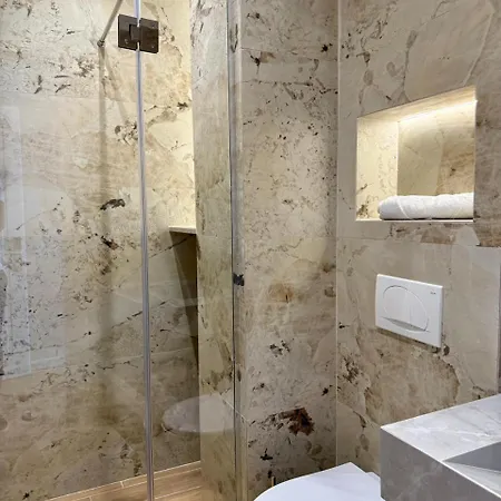 Gent's Luxury Apartmán *