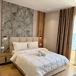 Gent's Luxury