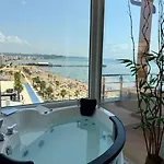 Gent's Luxury