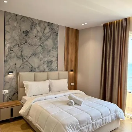 Gent's Luxury Apartment