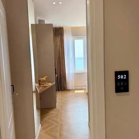 Gent's Luxury Apartamento Durrës