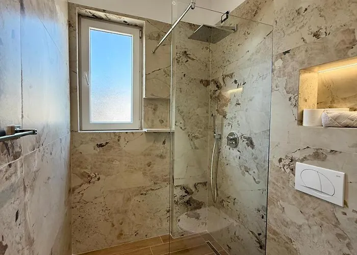 Gent's Luxury Apartment Durrës